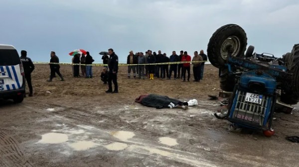 Antalya'da 2 genç devrilen traktörün altında kaldı: 18 yaşındaki Mehmet feci şekilde can verdi!